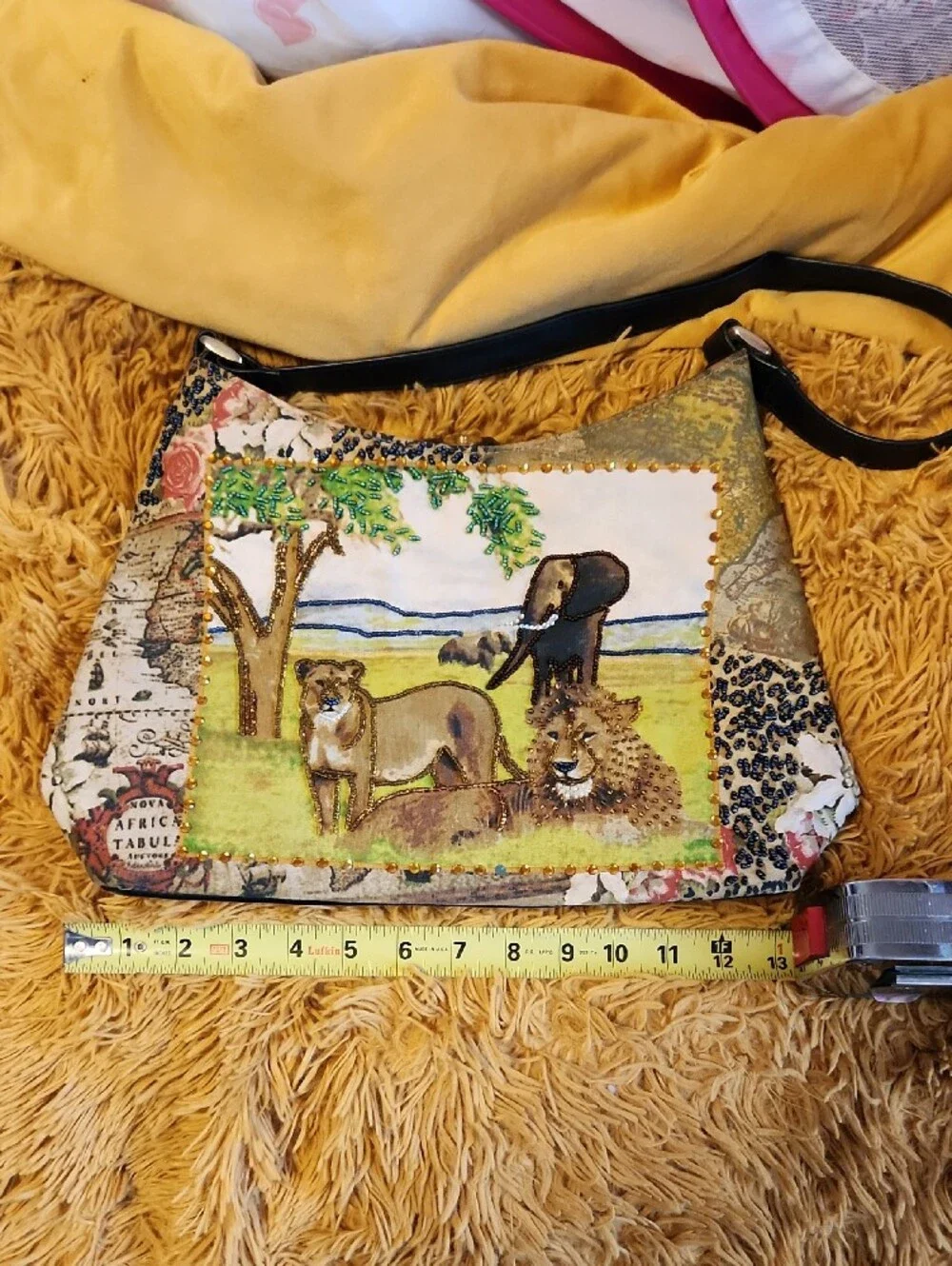 Bueno Multicolor Embroidered Safari Scene Shoulder Bag